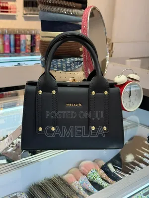 Elroi Bag Store