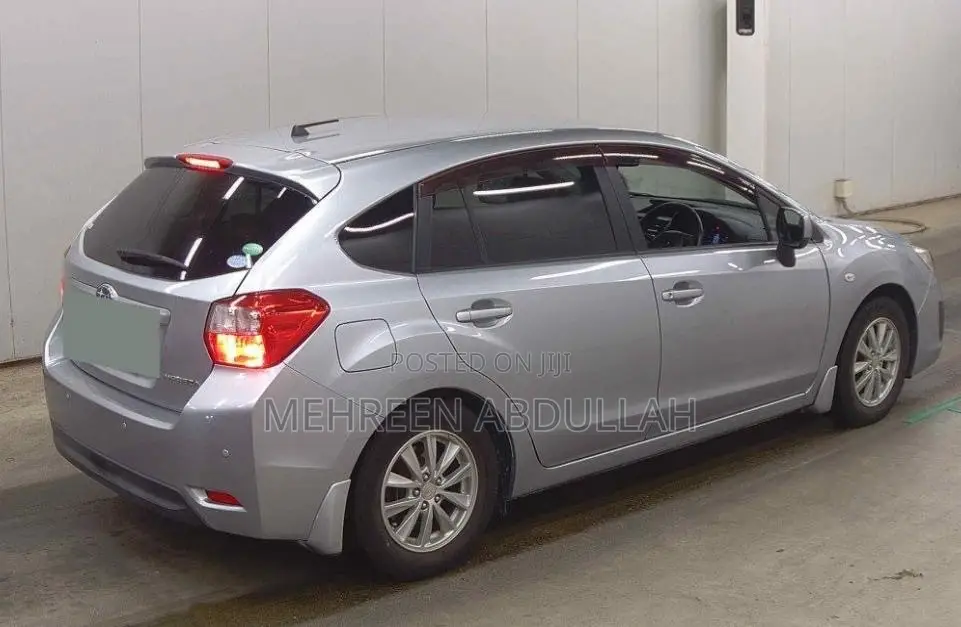 Subaru Impreza 2.0i Limited 5-dr 2013 Silver