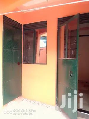 Single Self Contained Room for Rent in Seeta