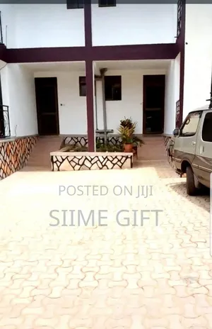4bdrm Shared Apartment in Muyenga, Central Division for rent