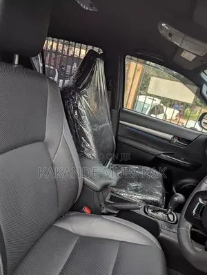 Toyota Hilux Revo Double Cab Deisel 2.8 AWD 2018 Green