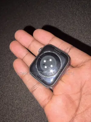 Apple Watch 44mm Cellular