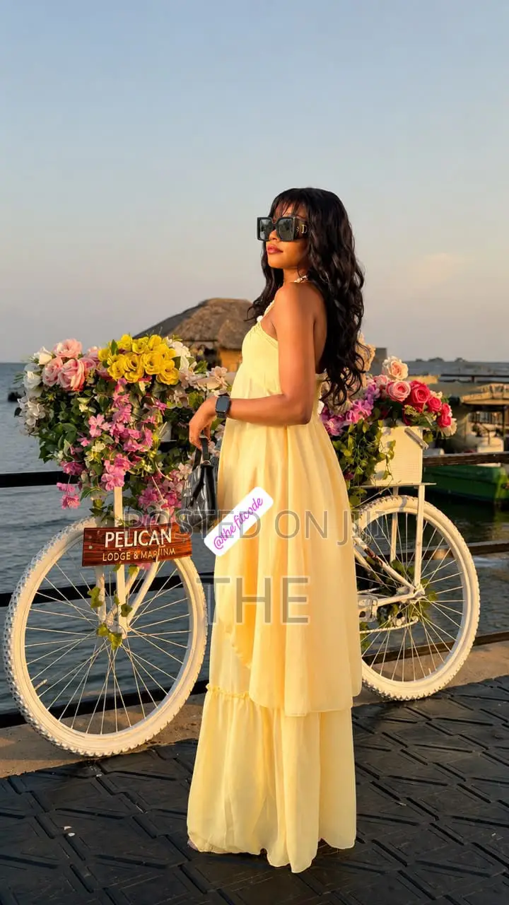 Luxury Ladies Halter-Neck Flowing Maxi Dress
