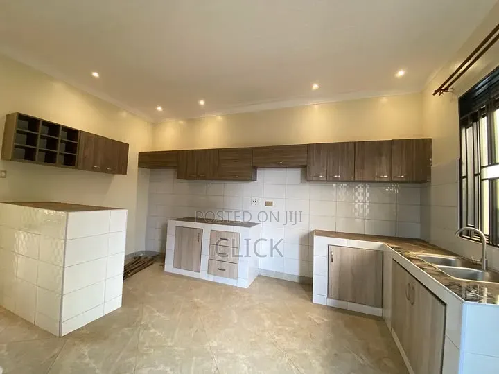 3bdrm Apartment in Naguru, Nakawa for rent