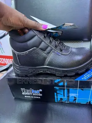 Vaultex Safety Shoes