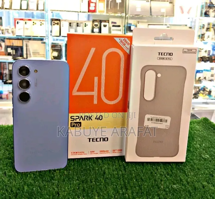 Tecno Spark 40 Pro 256 GB White