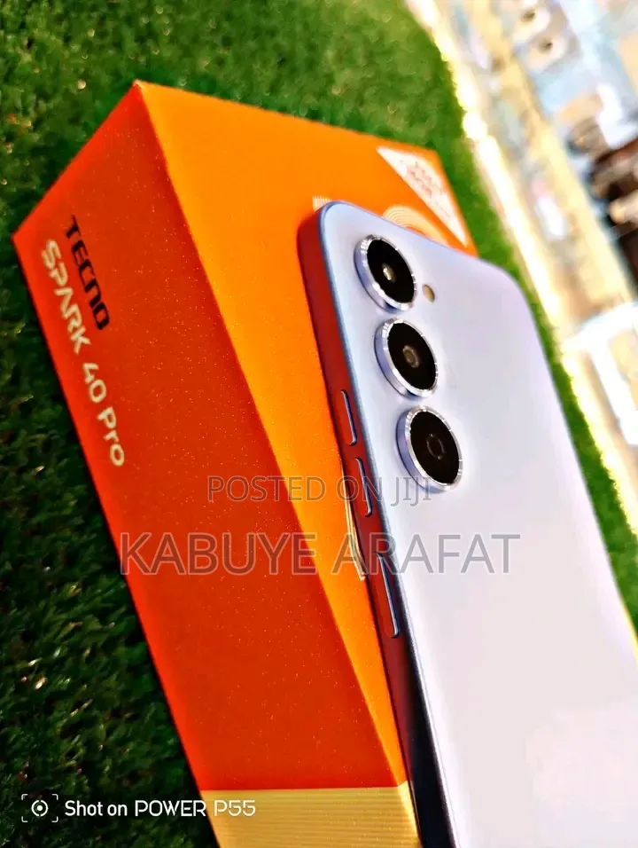 Tecno Spark 40 Pro 256 GB White