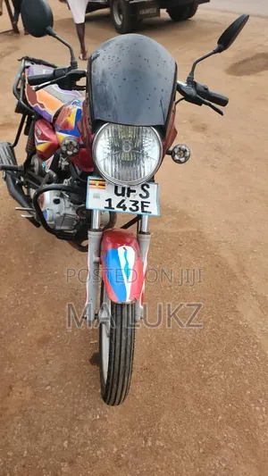Bajaj CT 125X 2023 Red