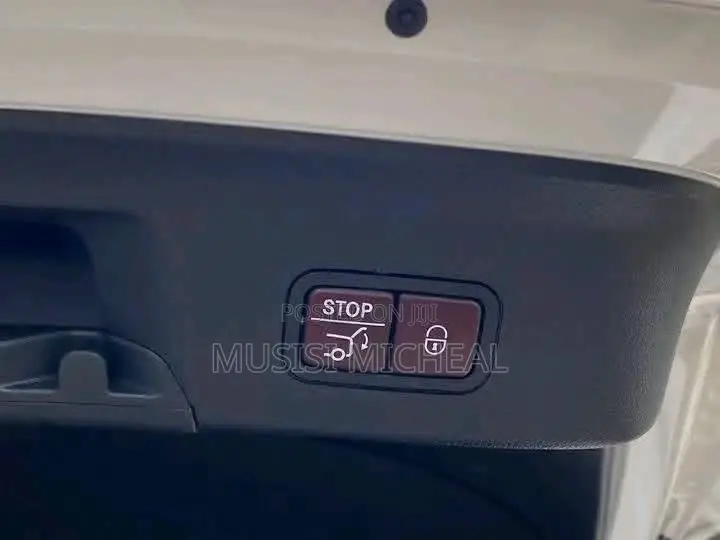 Mercedes-Benz GLE-Class GLE 350d 4MATIC 2018 White