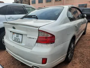 Subaru Legacy 2006 White