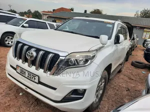 Toyota Land Cruiser Prado 2015 White