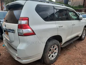 Toyota Land Cruiser Prado 2015 White
