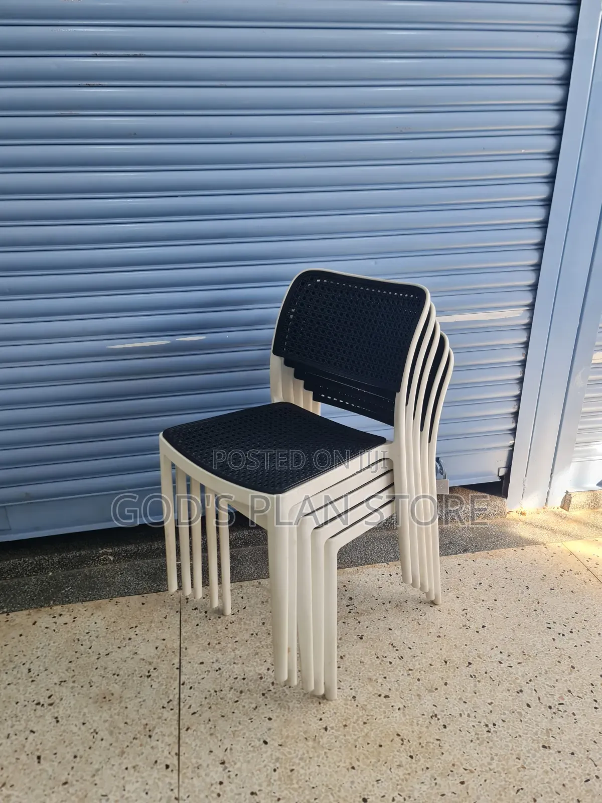 Published Stackable Meshed Plastic Chairs Plastic Chairs 1pcs