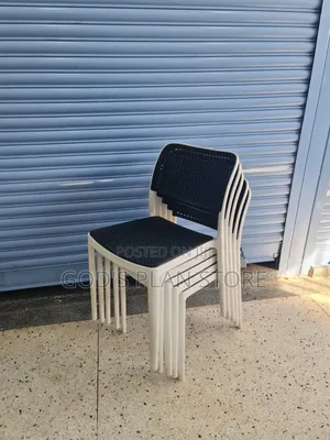 Published Stackable Meshed Plastic Chairs Plastic Chairs 1pcs