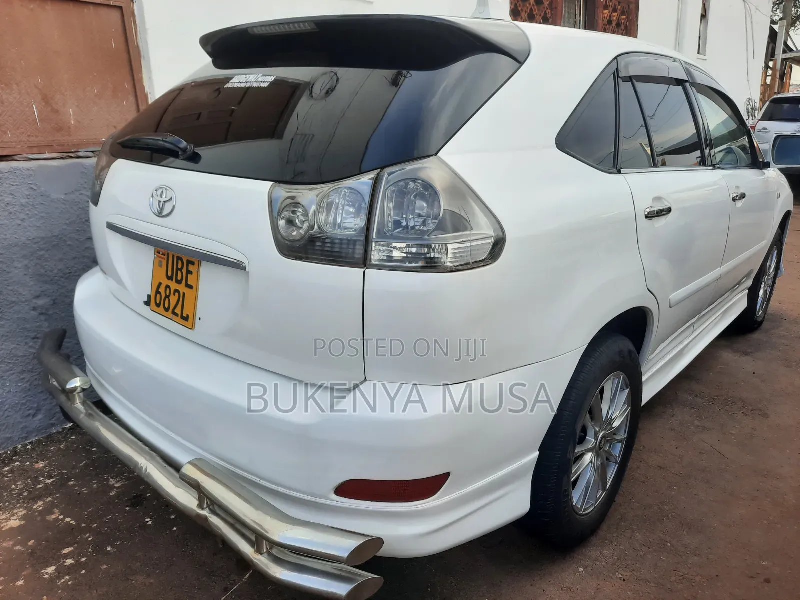 Toyota Harrier 2009 White