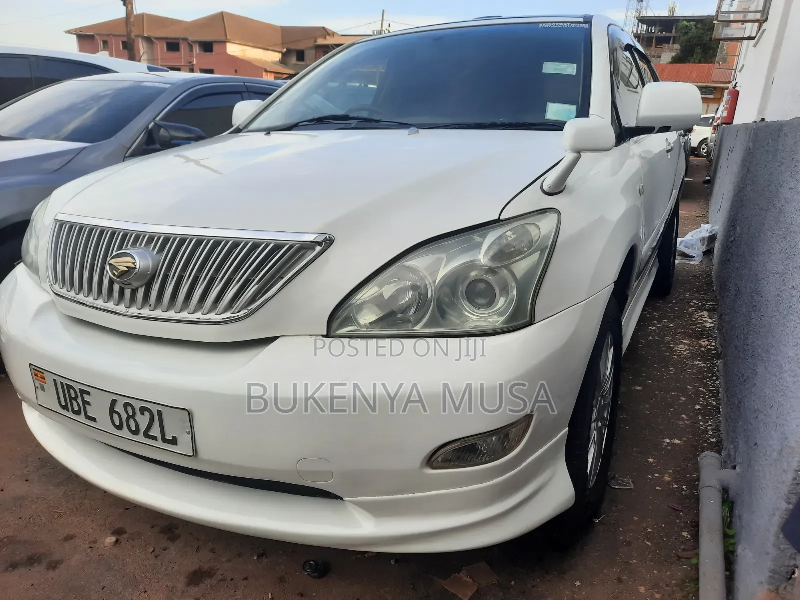 Toyota Harrier 2009 White