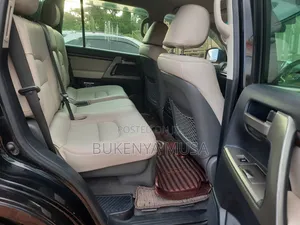 Toyota Land Cruiser Prado 2012 Black