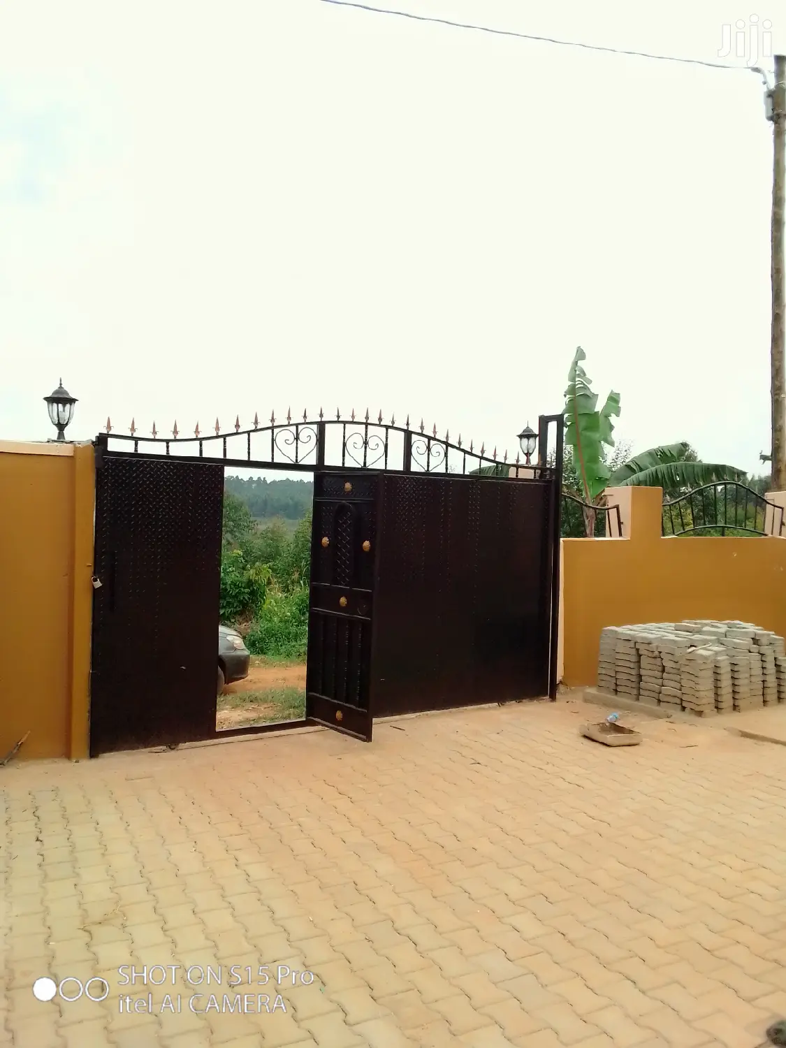 Precious Two Bedroom House For Rent In Seeta