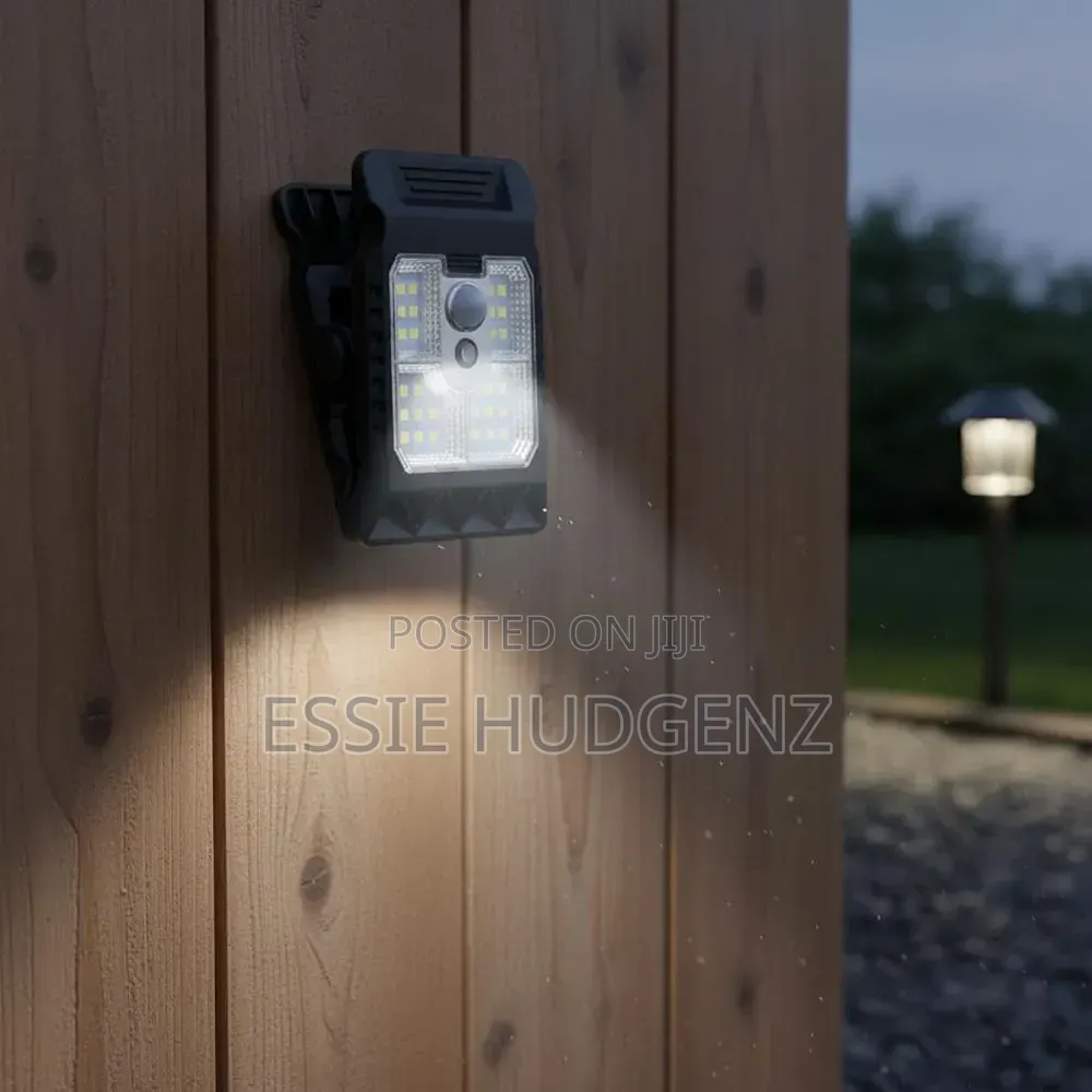 Motion Sensor Clip on Solar Light