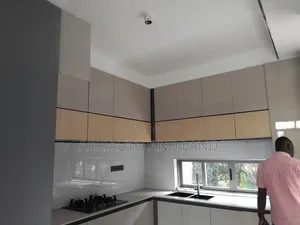 3bdrm Apartment in Kisasi Bahai, Nakawa for sale