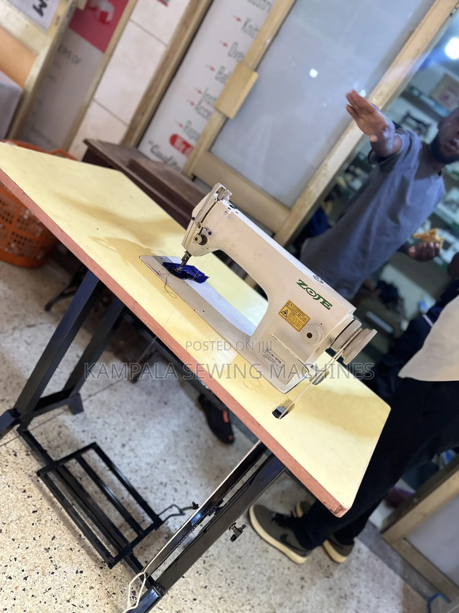 Manual Industrial Sewing Machines