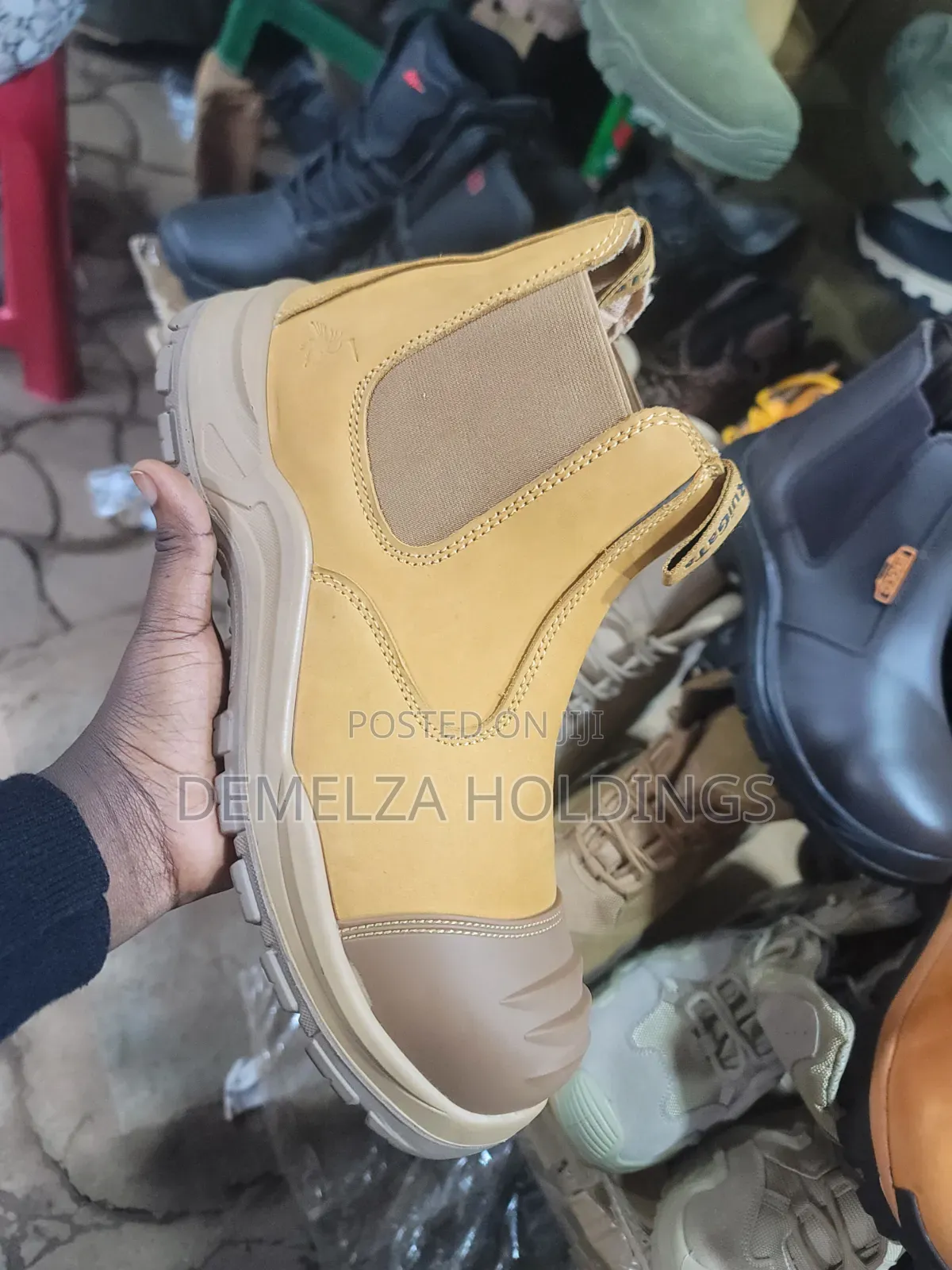 Ruigata Safety Boots