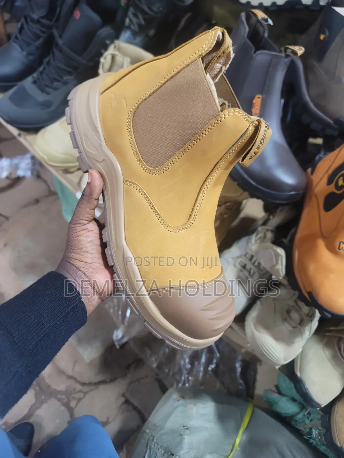 Ruigata Safety Boots