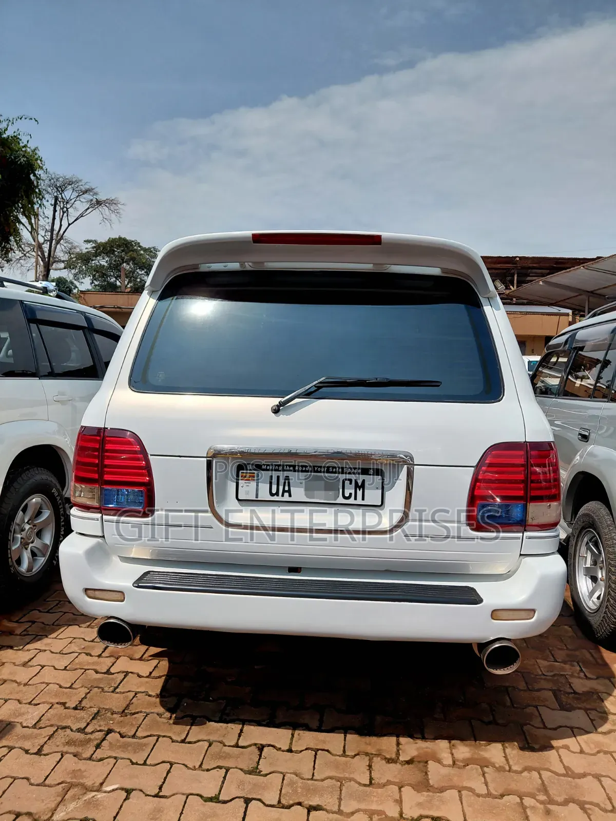 Toyota Land Cruiser Cygnus 4.7 2007 White