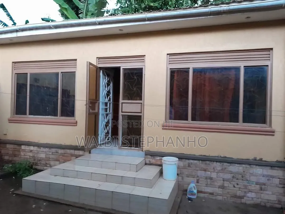 3bdrm Bungalow in #Standalone For Rent for rent