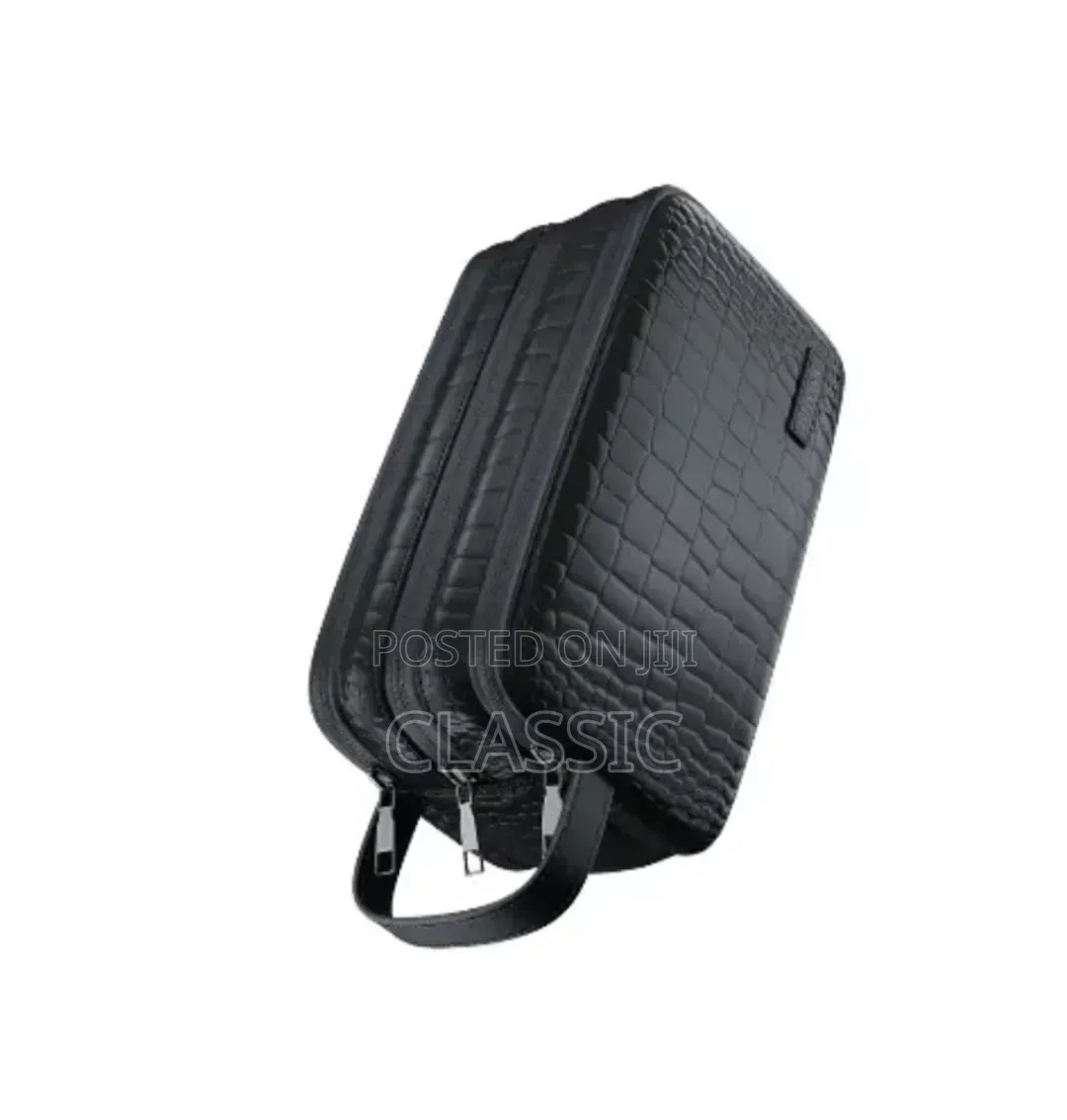 Green Lion Tirana Travel Pouch