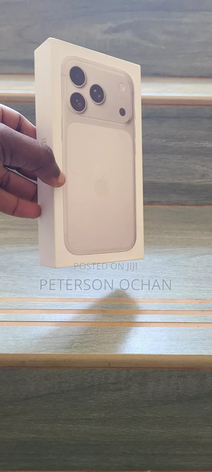 New Apple iPhone 17 Pro Max 512 GB Gold