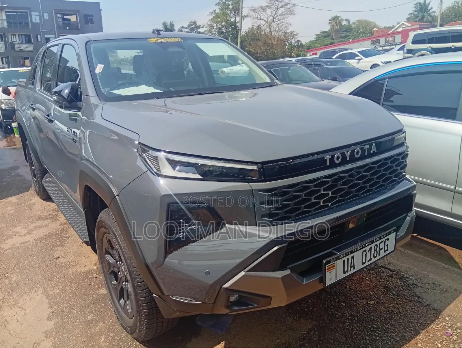 Toyota Hilux 2025 Gray