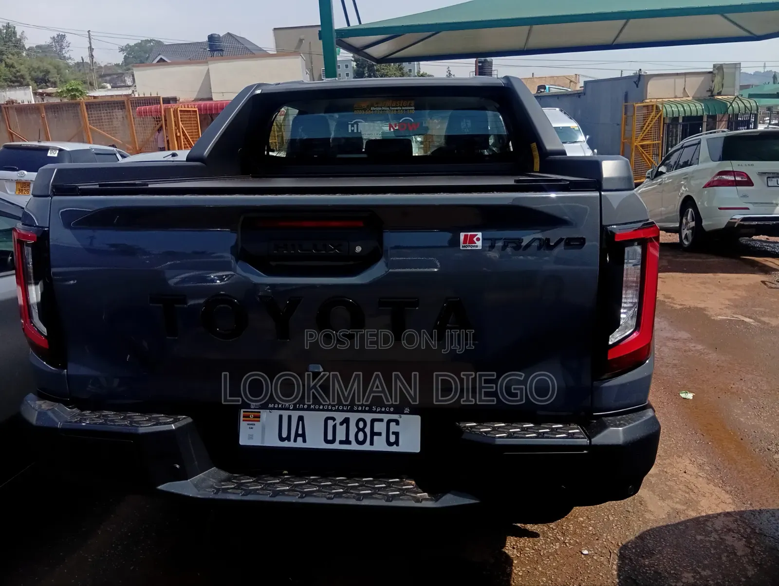 Toyota Hilux 2025 Gray