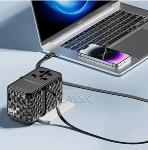 Powerology Universal GaN 85W Super Charger With Retractable Cable