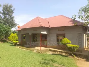 Four Hectares of Land and 4bdrm House in Kamwenge for Sale
