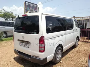 Car 2011 Silver