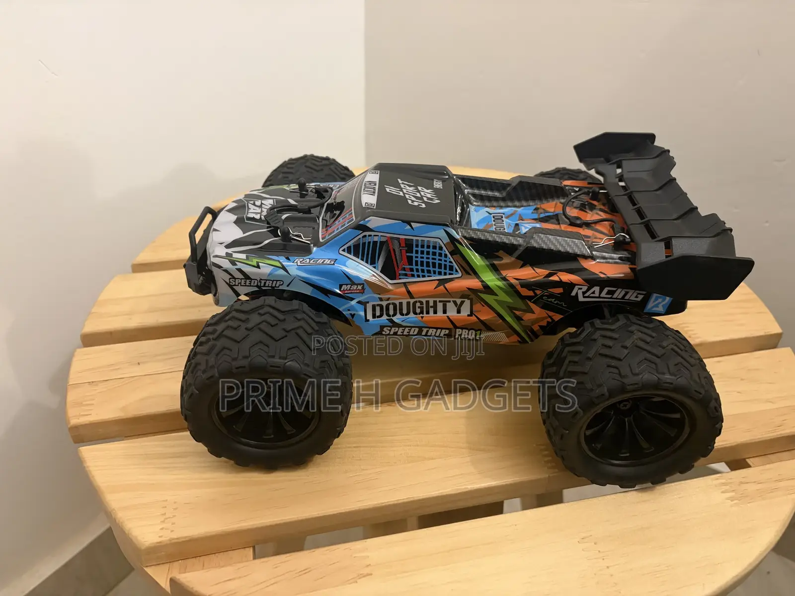 High-Speed 4WD Off-Road RC Racing Car – Remote Controlled