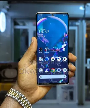 Sharp Aquos R6 128 GB White