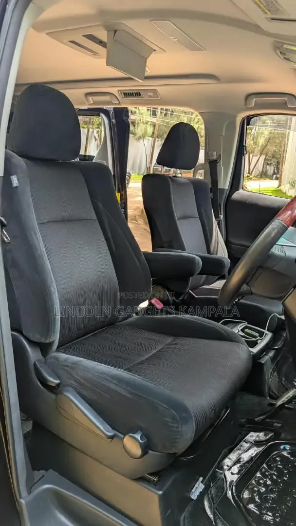 Toyota Alphard 2008 Black