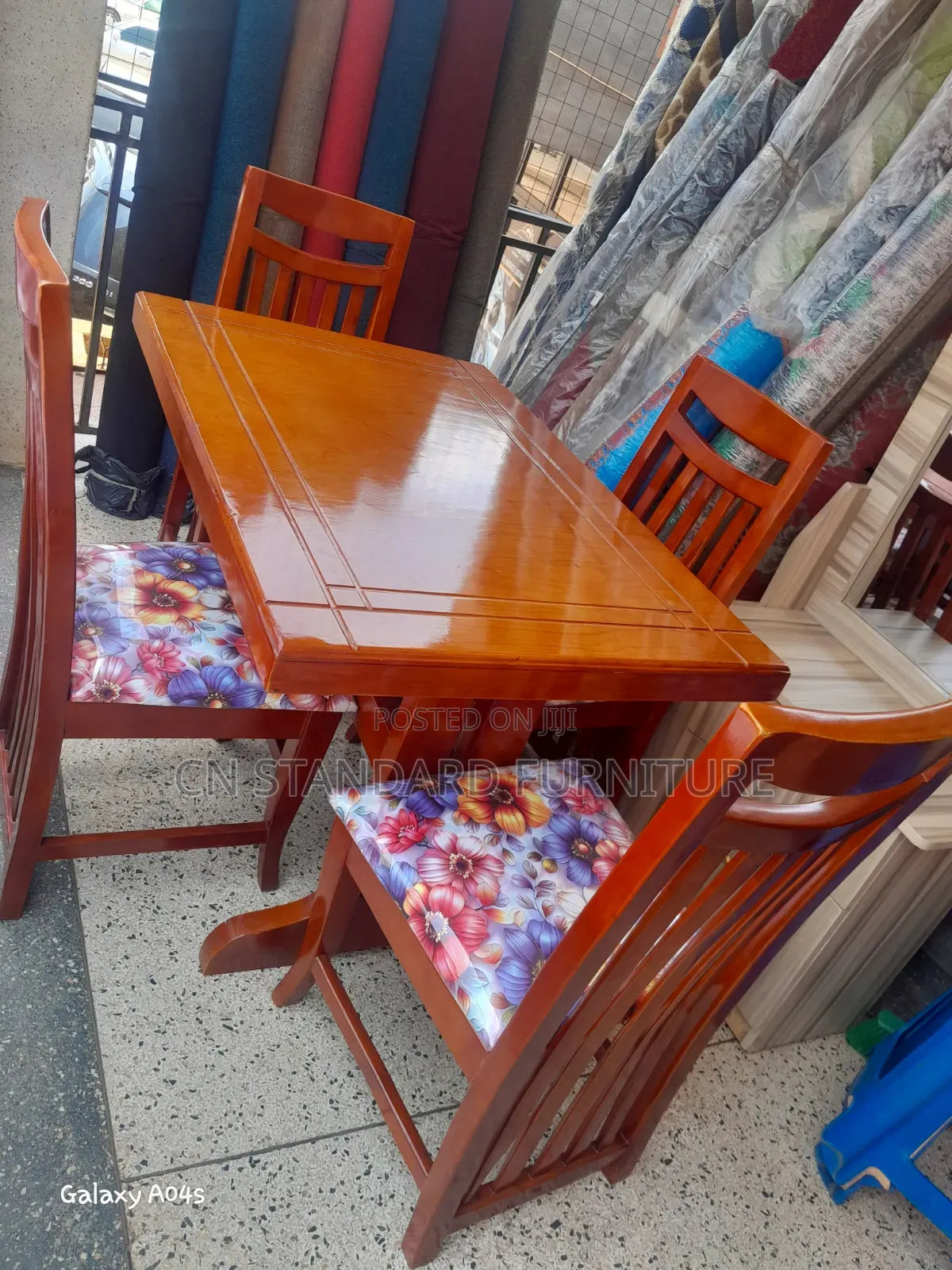 Dinning Table