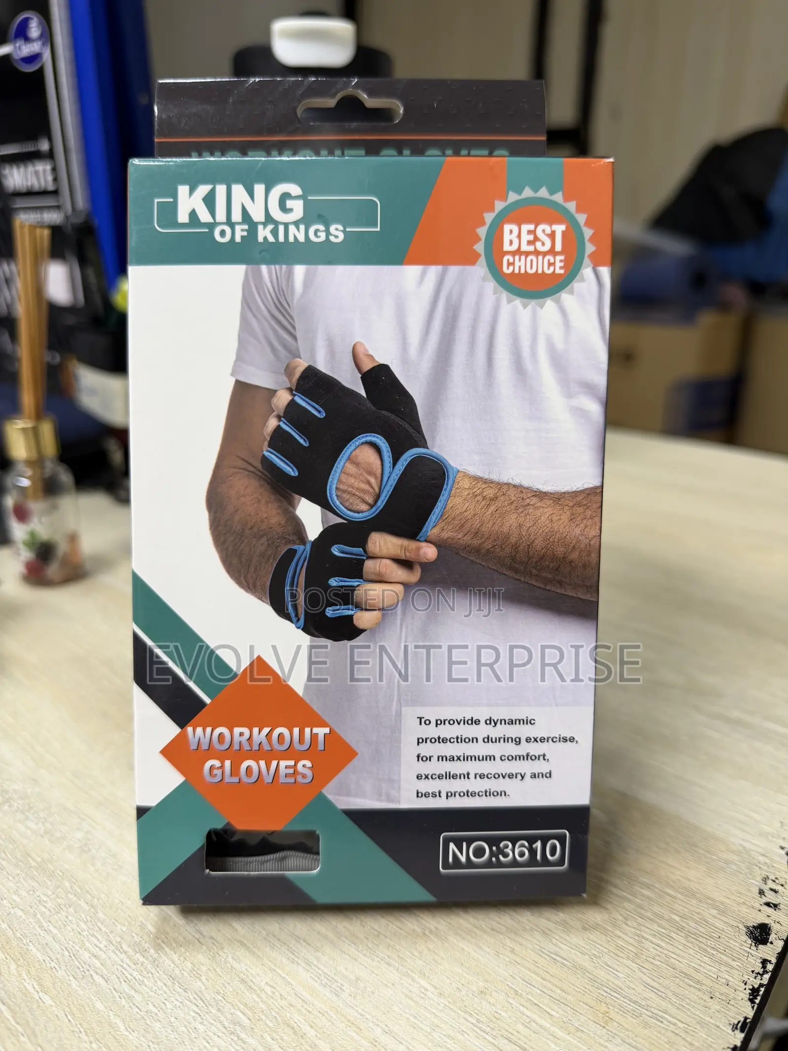 Adjustable Breathable Workout Gloves