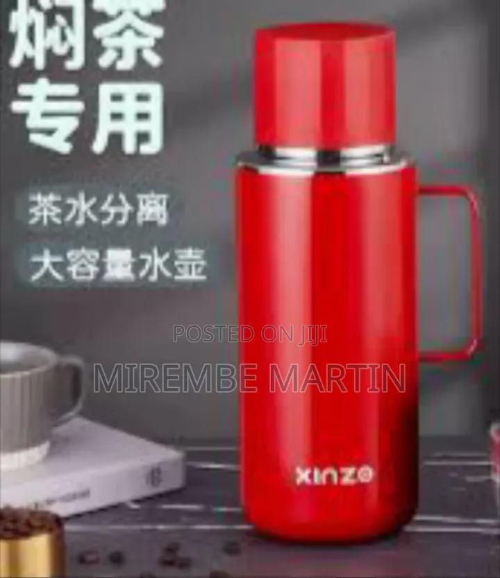 Xinze Stainless Steel Vacuum Insulated Thermal Water Bottle