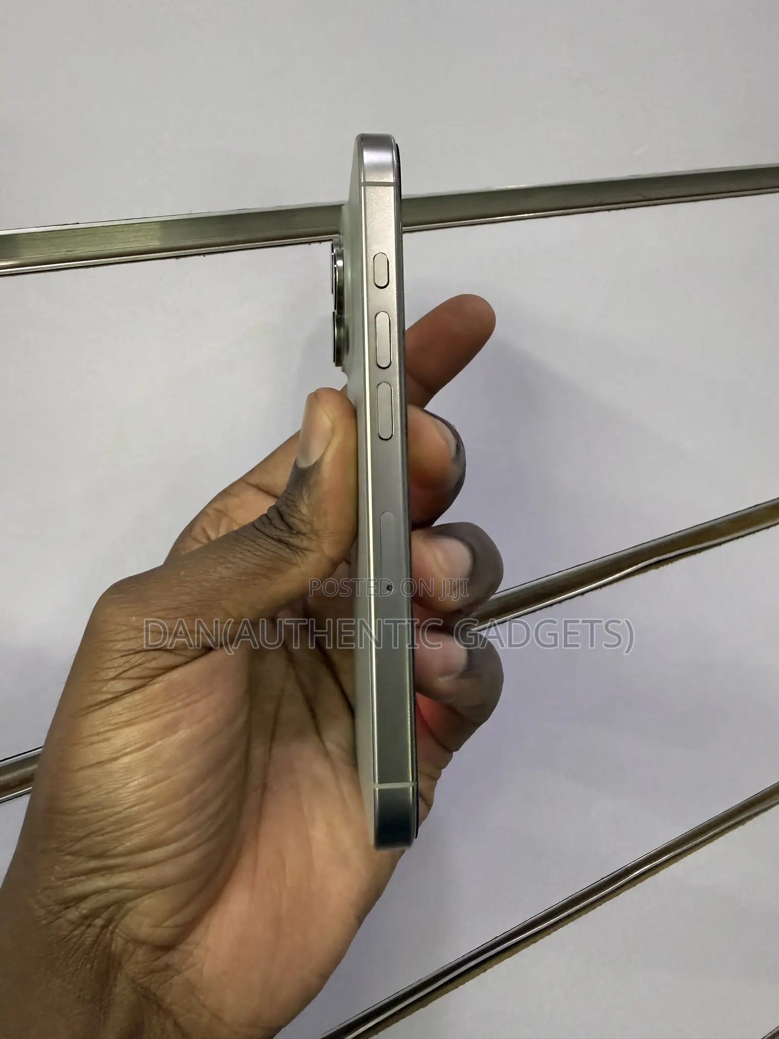 Apple iPhone 16 Pro 256 GB Silver