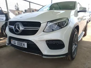 Mercedes-Benz GLE-Class GLE 350d 4MATIC 2017 White