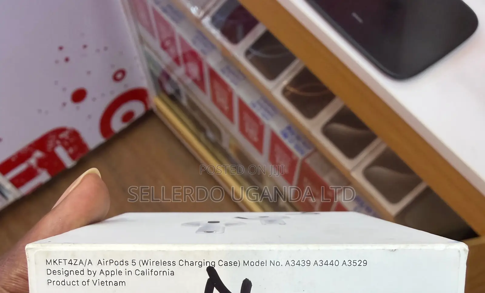 AirPods 5 With Wireless Charging Case