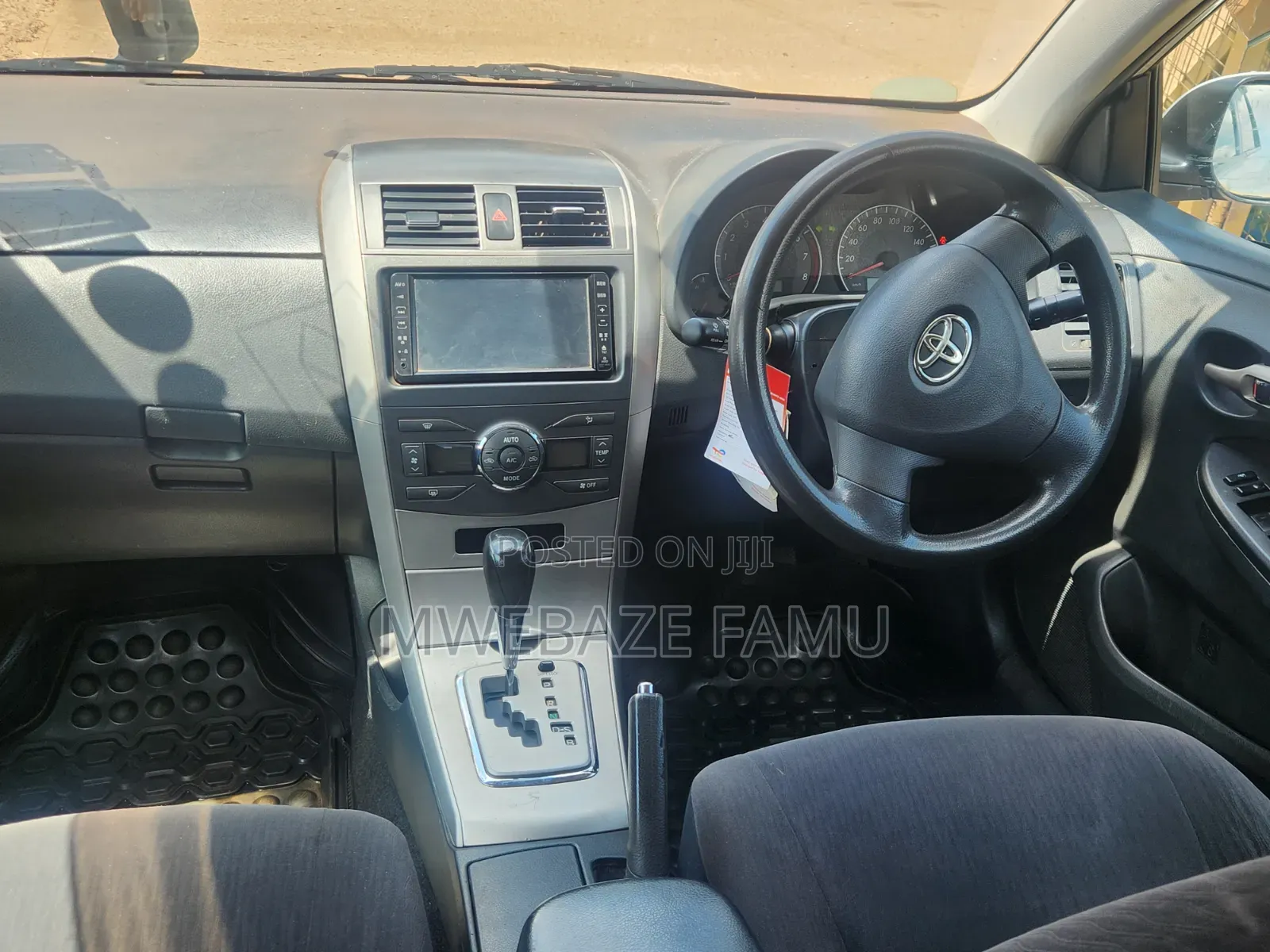 Toyota Corolla Fielder 2010 Silver