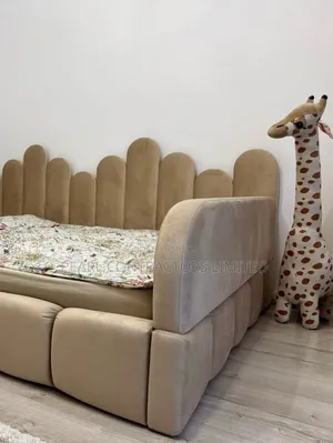 Beds/Protective Kids Beds in Any Colour