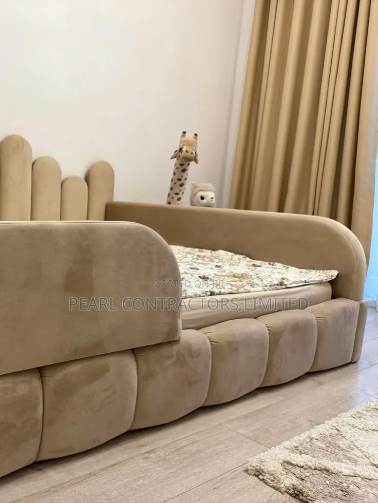 Beds/Protective Kids Beds in Any Colour