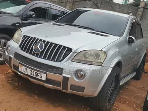 Mercedes-Benz M Class 2009 Silver