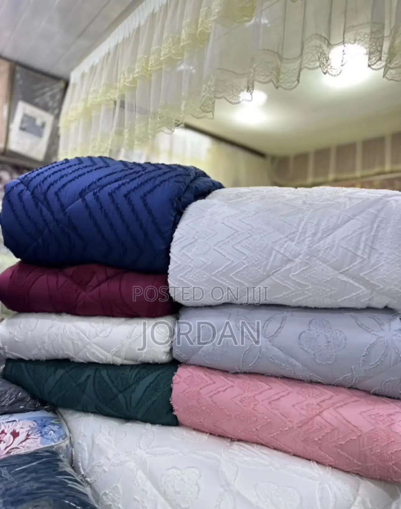 Tufted Bed Covers